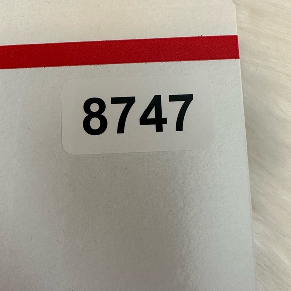 🧡10/$10 Paparazzi Gold Dainty Necklace with Minimalist Charm - Picture 4 of 4